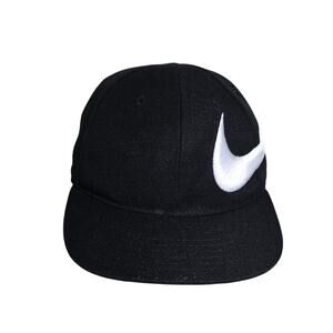 Nike Black White Embroidered Swoosh Logo Snapback Hat Kids Size 4-7